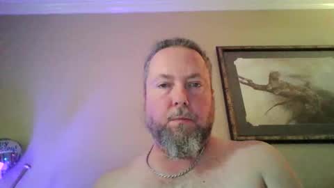 Snapshot of jukebox1976 chatting on December 2024 06:37:02 PM Jukebox online show from December 2024 06:37:02 PM