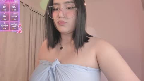 Snapshot of juli_1213 chatting on February 2025 02:19:02 AM Juliana online show from February 2025 02:19:02 AM