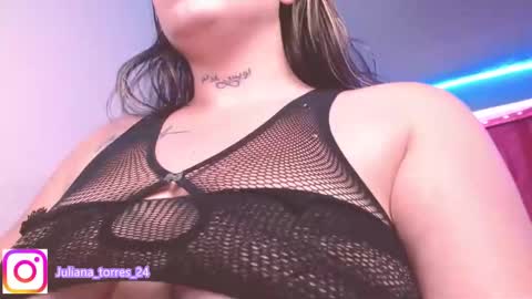 Snapshot of juli_69 chatting on December 2024 10:24:01 PM Juliana Torres online show from December 2024 10:24:01 PM
