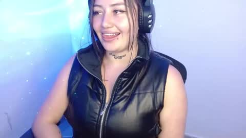Snapshot of juli_69 chatting on February 2025 11:08:02 PM Juliana Torres online show from February 2025 11:08:02 PM