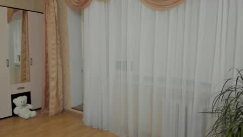 julia__cherry_ online show from March 2025 04:54:02 PM