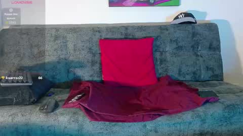 Snapshot of julian_tattoo chatting on January 2026 09:01:01 AM Julian independent model online show from January 2026 09:01:01 AM