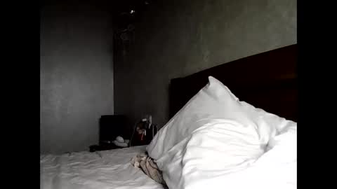 julianagold1 online show from January 2026 09:40:02 PM