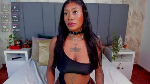 juli online show from November 2025 01:05:02 AM