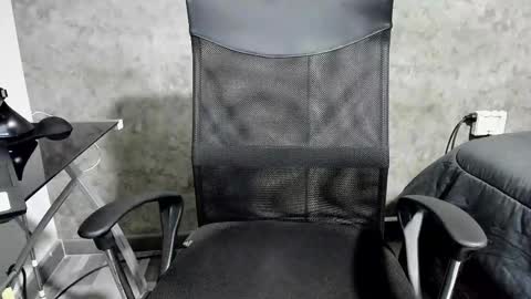 Julian online show from September 2025 10:09:02 AM