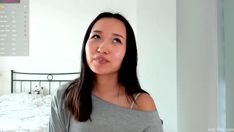 julia online show from February 2025 09:16:01 AM