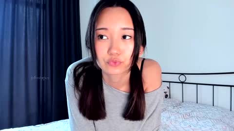 julia online show from March 2025 09:07:01 AM