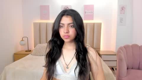 julie_devani online show from November 2025 08:20:01 PM