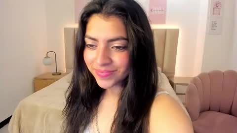 julie_devani online show from November 2025 08:41:02 PM