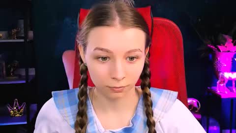 juliedaniel online show from November 2025 04:45:01 AM