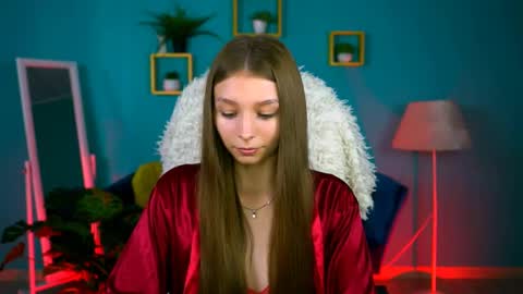 juliedaniel online show from June 2026 06:52:02 AM