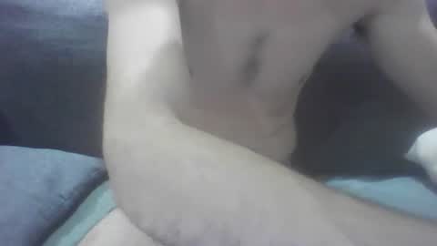 Snapshot of julien6100 chatting on January 2025 10:52:01 AM Juju online show from January 2025 10:52:01 AM