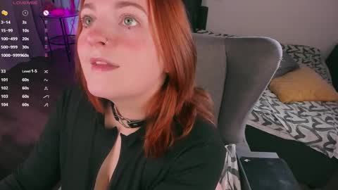 Snapshot of juliet_schoolgirl chatting on January 2025 07:51:02 PM Juliet online show from January 2025 07:51:02 PM