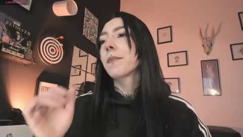 Snapshot of juliet_sourire chatting on April 2026 12:47:01 PM juliet_sourire online show from April 2026 12:47:01 PM