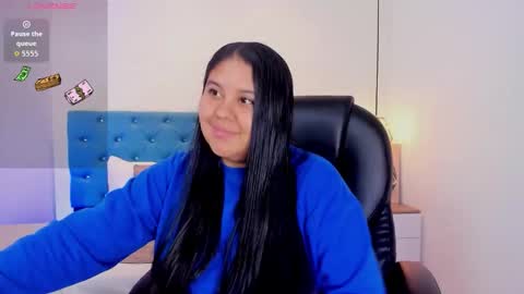 Snapshot of julieta_miller01 chatting on September 2025 11:15:01 AM Julieta Mille online show from September 2025 11:15:01 AM