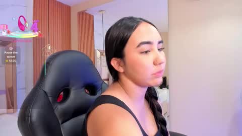     online show from October 2025 10:14:02 PM