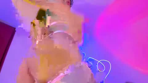 julietabomgv online show from February 2025 10:15:02 PM