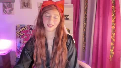 Snapshot of julietacollins_ chatting on December 2025 12:25:02 PM Juliet online show from December 2025 12:25:02 PM