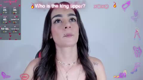 serafelle online show from March 2026 10:45:01 PM