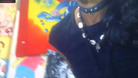 Julieth Wolf online show from December 2025 05:05:01 AM