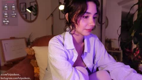 Snapshot of juliette_dee chatting on February 2025 09:30:01 PM Juliette Dee online show from February 2025 09:30:01 PM