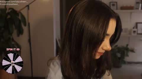 Snapshot of juliette_dee chatting on February 2026 09:30:01 PM Juliette Dee online show from February 2026 09:30:01 PM