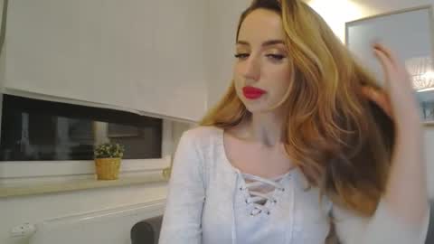 JulietteSensual online show from February 2025 06:33:01 PM