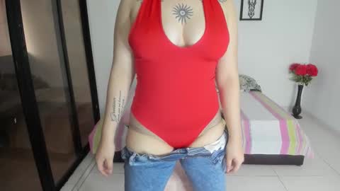 Snapshot of juline_smithh chatting on January 2026 11:47:01 AM Juline Smith online show from January 2026 11:47:01 AM