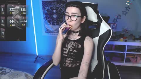 Baroness Von Cringe online show from December 2024 06:41:02 PM