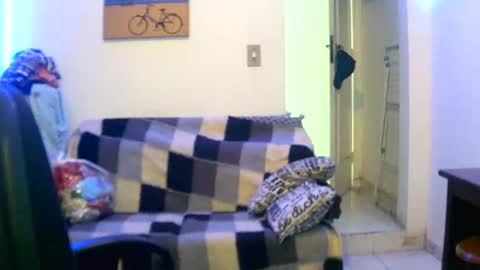 Snapshot of juneandmia chatting on October 2025 03:38:02 AM Mia online show from October 2025 03:38:02 AM