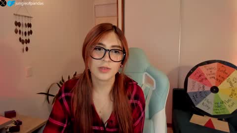 Snapshot of jungleofpandas chatting on January 2025 01:53:02 AM Call me Sussy  online show from January 2025 01:53:02 AM