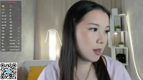 Bella online show from November 2025 04:22:01 AM