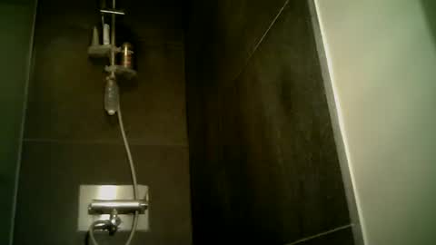 Snapshot of junior25nl chatting on December 2024 06:04:02 PM Junior online show from December 2024 06:04:02 PM