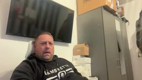 Snapshot of junky345 chatting on October 2025 06:52:02 PM Junky online show from October 2025 06:52:02 PM