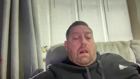 Snapshot of junky345 chatting on December 2025 03:06:01 PM Junky online show from December 2025 03:06:01 PM