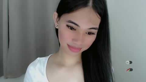 Julia online show from February 2025 06:30:01 PM