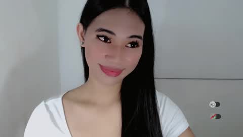 Julia online show from February 2025 01:08:01 AM