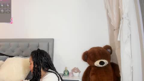  viviana  sasha  online show from March 2025 05:39:02 PM