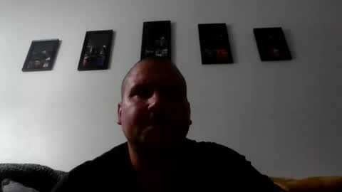Snapshot of just1more5 chatting on October 2025 03:06:02 AM just1more5 online show from October 2025 03:06:02 AM
