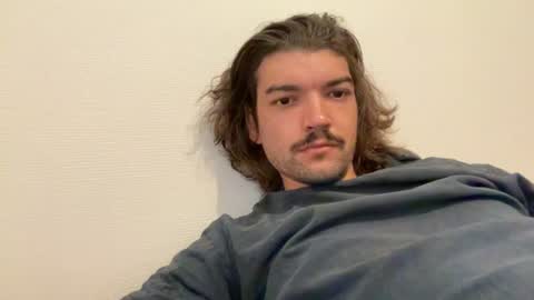 just_a_guy_with_a_big_cock online show from July 2026 07:11:01 AM