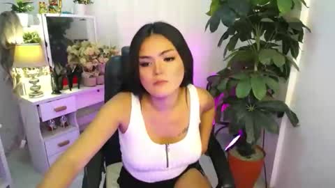 MY IG aleahgomez17 online show from November 2025 05:24:02 PM