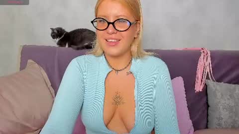 Alex Alexandra online show from July 2026 12:23:02 AM