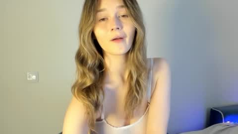 Snapshot of just_jenifer chatting on December 2024 04:02:02 PM Jeni online show from December 2024 04:02:02 PM