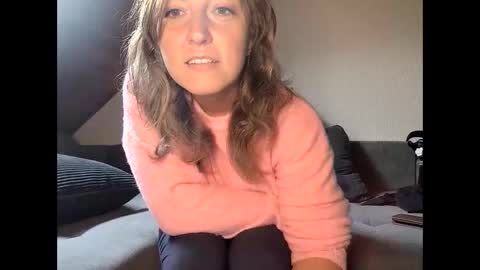 Snapshot of just_stunning chatting on September 2025 07:21:02 AM Rosi and Paul online show from September 2025 07:21:02 AM