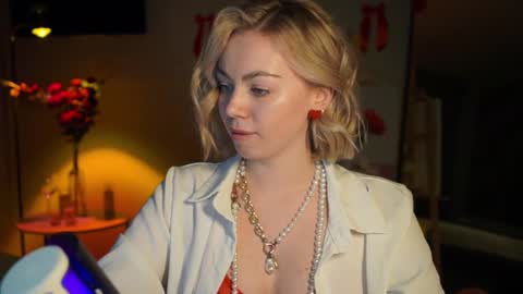 Alexa online show from February 2025 09:21:02 PM