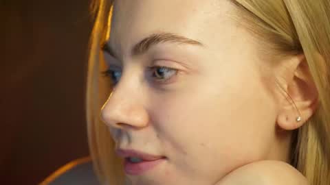 Alexa online show from March 2025 07:05:02 PM