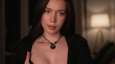Katarina online show from June 2026 07:48:01 PM