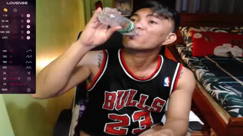 Karl online show from October 2025 06:43:02 AM