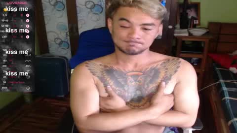 Karl online show from December 2025 05:28:01 AM