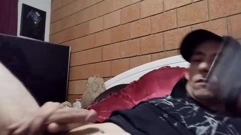 justforfun031 online show from December 2025 01:09:01 PM